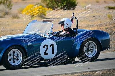 media/Oct-26-2025-West Coast Racing (Sun) [[131b992cb6]]/Green Group/Session 1 (Turn 4b)/